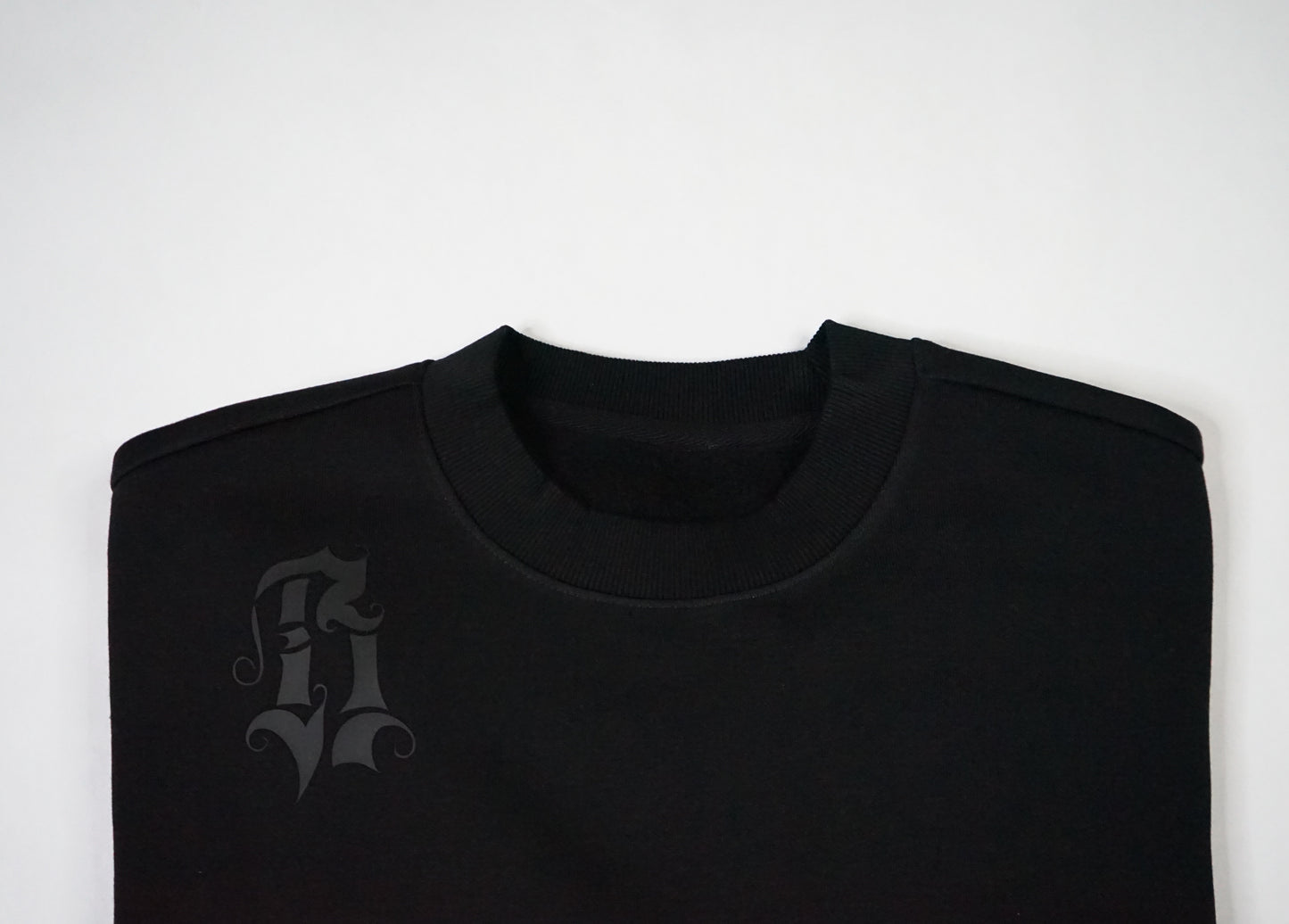 Heavyweight Crewneck